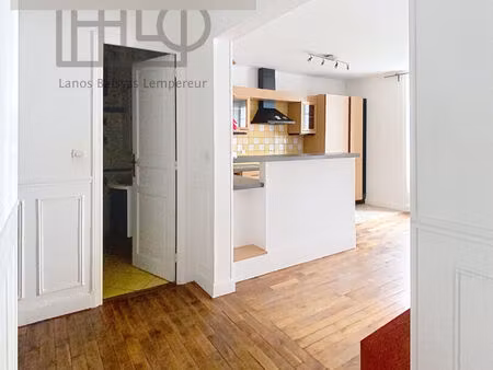 à louer : 3 pièces avec mezzanine au centre de châtillon