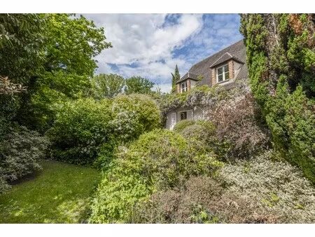 maison de luxe à vendre à grosrouvre