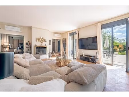 maison de luxe à vendre à louveciennes