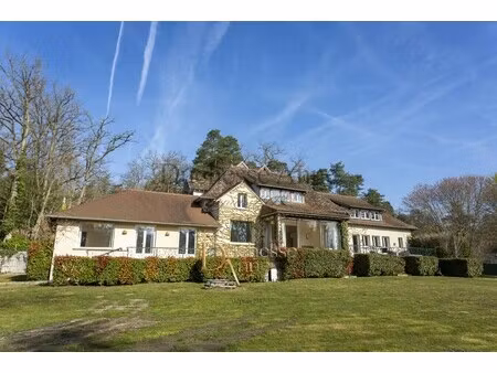 villa de luxe à vendre à saint-léger-en-yvelines
