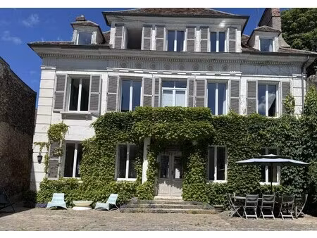 maison de luxe à vendre à neauphle-le-château