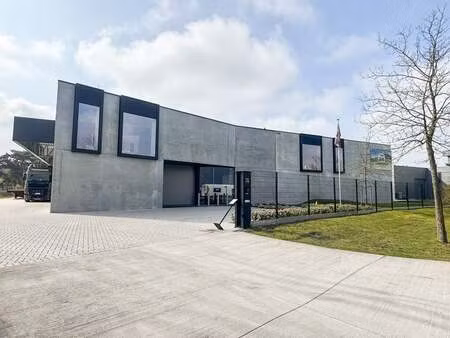 bien professionnel à vendre à lommel € 2.250.000 (ln6w6) - derdaele group | zimmo