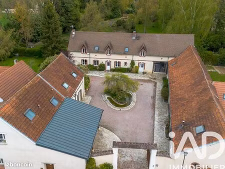 propriété 8 pièces 255 m²