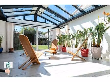 vente maison piscine à saint-vincent-sur-jard (85520) : à vendre piscine / 332m² saint-vin