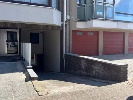 garage à louer à koksijde € 1.200 (ln6wp) - agence notredame | zimmo