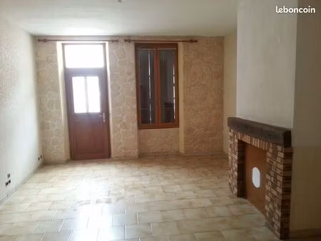 maison de centre-ville avec dépendance