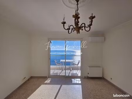 appartement 4 pièces 77 m²