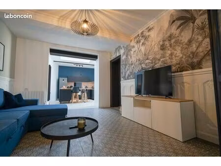 à louer – bel appartement meublé de 60 m² avec patio  à saint amand les eaux