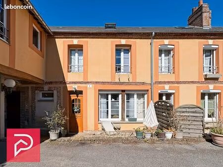 maison 5 pièces 101 m²