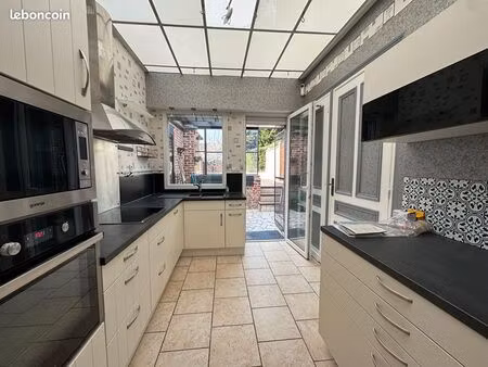 maison 7 pièces 129 m²