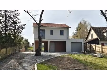 villa 4 pièces 116 m²