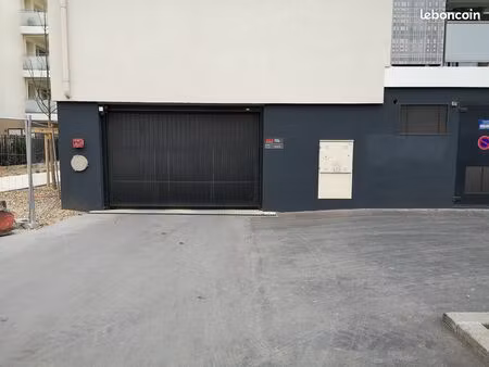 ?️ location place de parking privée – résidence azur rue de la tase – vaulx-en-velin