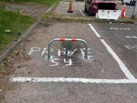 place de parking extérieur à louer - créteil université