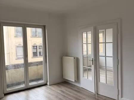 appartement f3 - terrasse - proche centre ville
