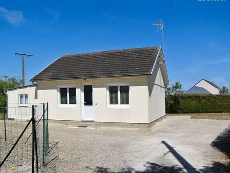 petite maison f3 renovée de 67 m² à louer à melleroy