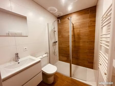 maison deux chambres sur lasse