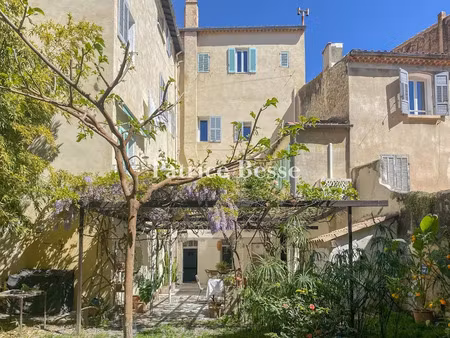 vente appartement 9 pièces 194 m² à la ciotat (13600)  1 360 000 €