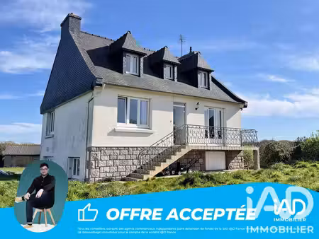 maison traditionnelle à brélidy (22140)