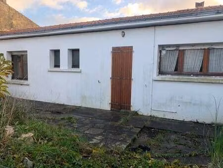 vente maison à saint-hilaire-de-riez (85270) : à vendre / 100m² saint-hilaire-de-riez