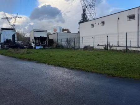 murs commerciaux à marcoussis (91460)