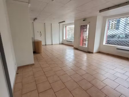maison à saint-gobain (02410)