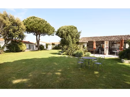 maison loix m² t-6 à vendre  1 850 000 €