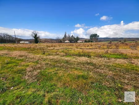 vente terrain 2947 m² à montrem (24110)  38 500 €