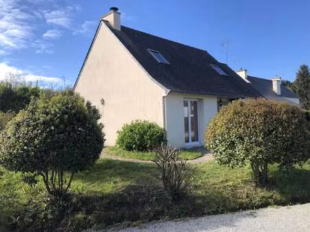 location maison meublé à névez (29920) : à louer meublé / 90m² névez