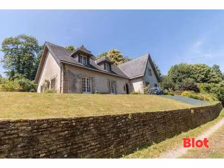 vente maison à dol-de-bretagne (35120) : à vendre / 255m² dol-de-bretagne