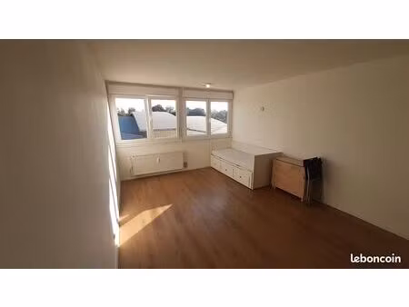 studio meublé 31 m2 proche commodités