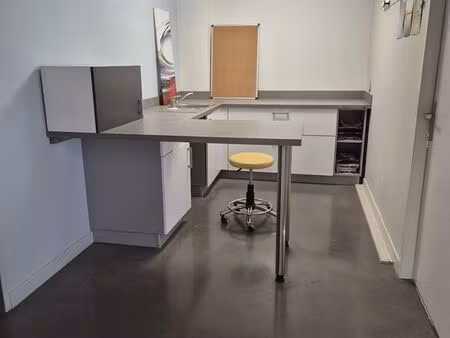 location cabinet praticien de santé gleizé