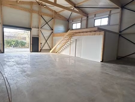 ⭐️local 180m2⭐️