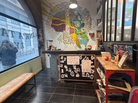 local commercial 80 m²