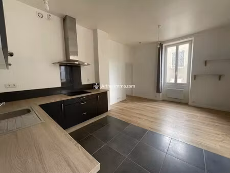 millau  proche des halles 