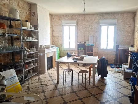 vente maison 4 pièces 140 m² à castillon-la-bataille (33350)  133 500 €