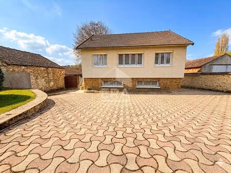 maison saint sauveur sur ecole 4 pièce(s)