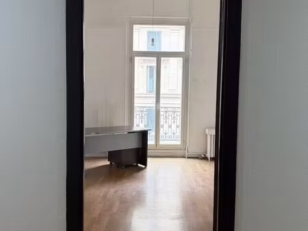 location bureaux 18 m²