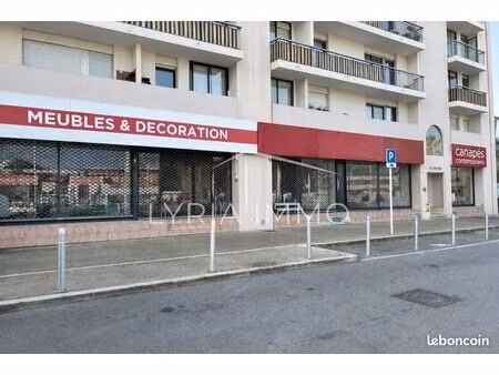 local commercial 420 m² cannes