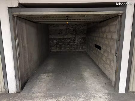 box - paris 17/18eme