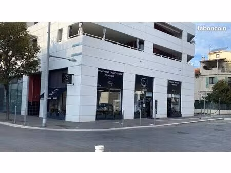 local boucherie  charcuterie  traiteur 138 m²