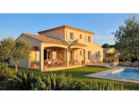 vente terrain à batir 600 m² à manosque (04100)  134 000 €