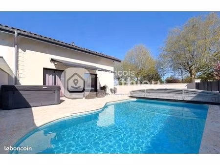 maison 5 pièces 146 m²