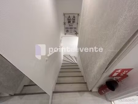 commerce beauté/coiffure 50 m²