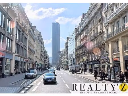 local commercial 212 m²