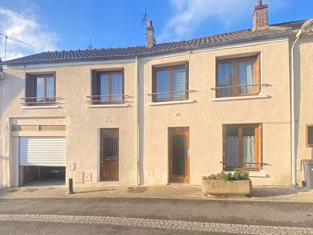 immeuble 137 m² champlan