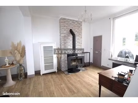 maison 9 pièces 265 m²
