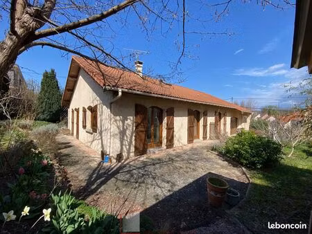 maison 5 pièces 115 m²