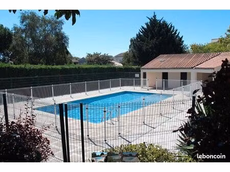 appartement 57m2 avec piscine