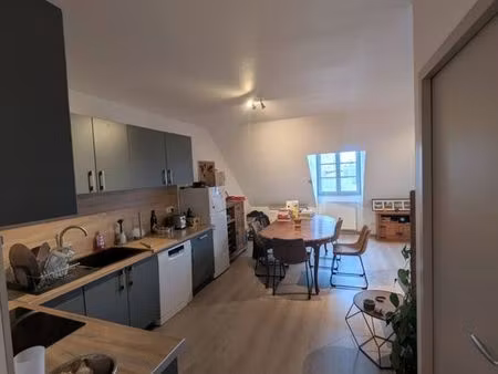 loue t2  centre ville  très bon état