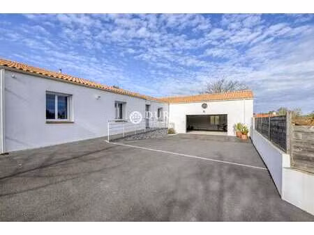 vente maison piscine à coëx (85220) : à vendre piscine / 133m² coëx